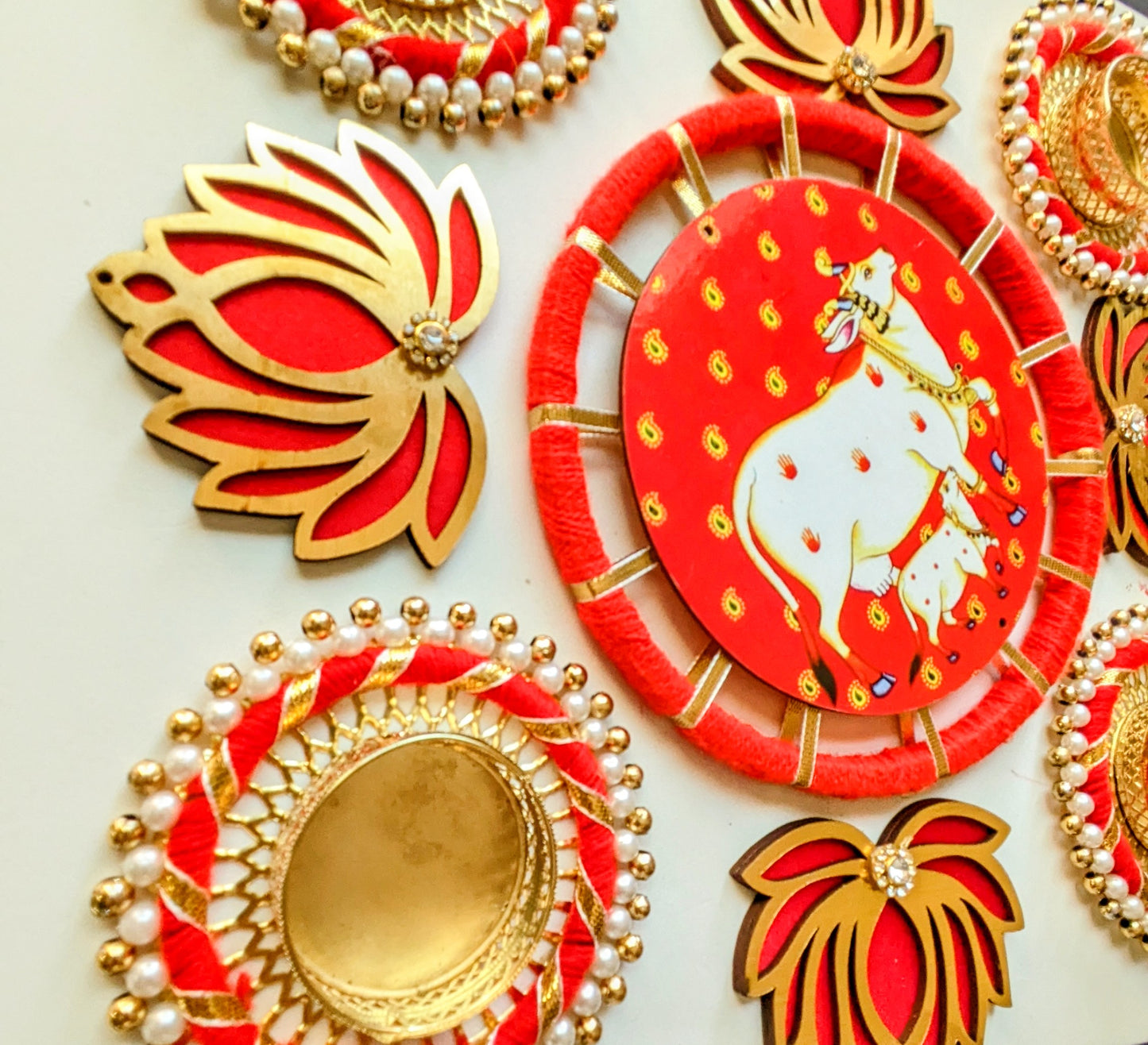 Pichwai Cow Gajra Rangoli Set