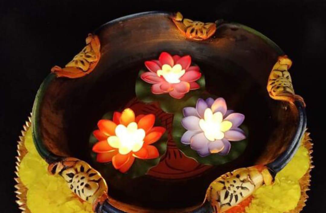 LED Floating Lotus Flower Tlight (Set of 6)