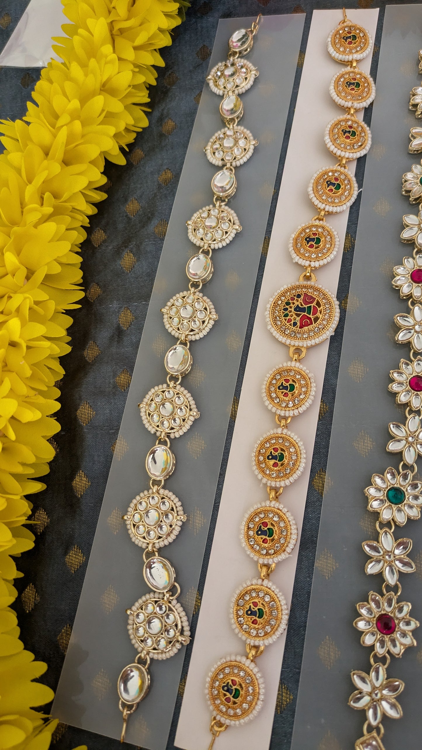 Kundan Mathapatti/Sheeshphhol/ Indian Bollywood Style Rajputi Kundan Matha Patti