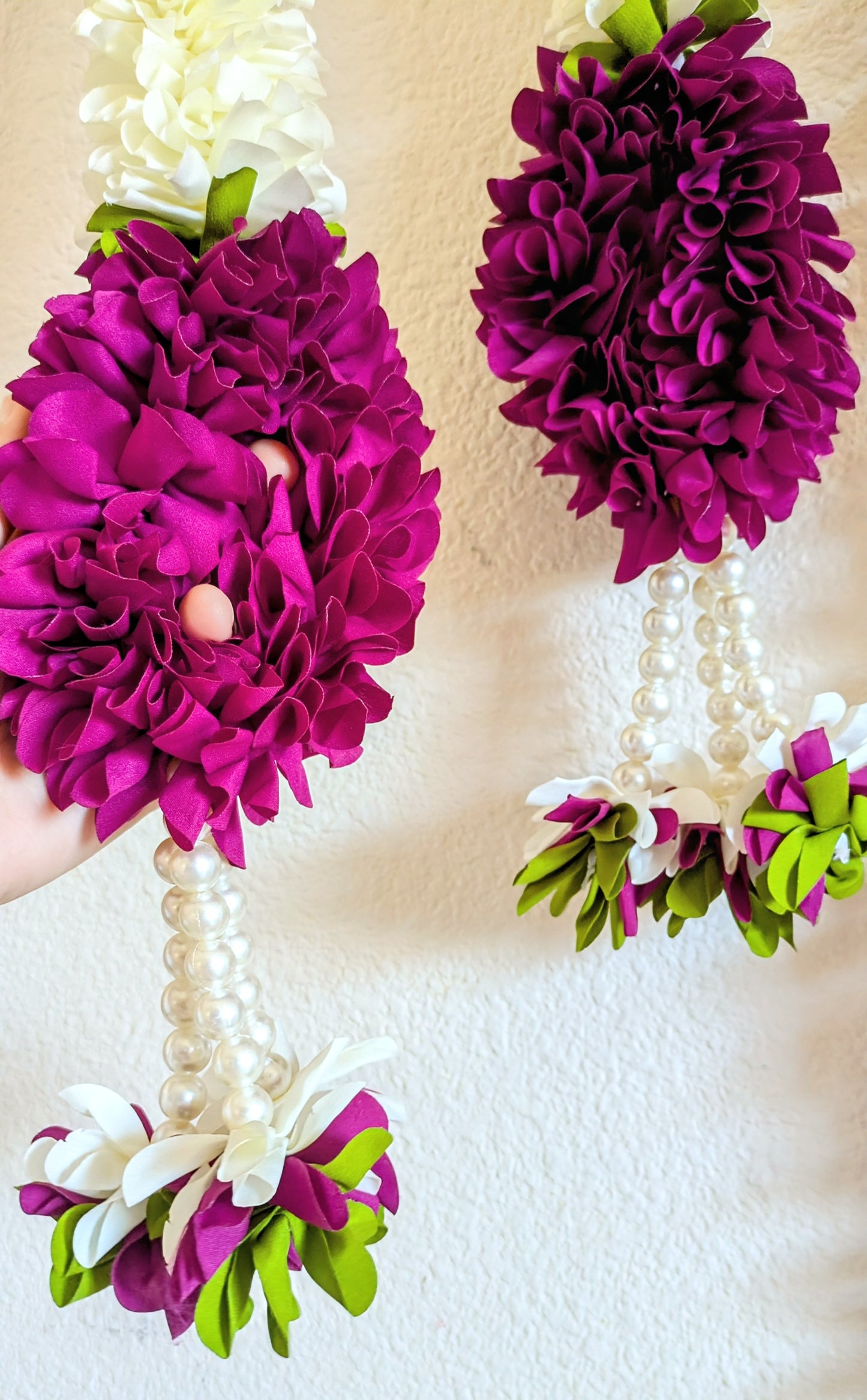 Heavy loop/Ring Fabric Flower Garland with pearl danglers 3ft