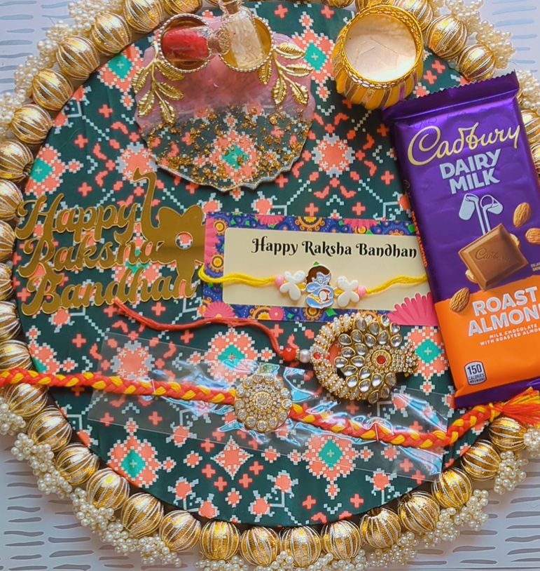 Patola Platter