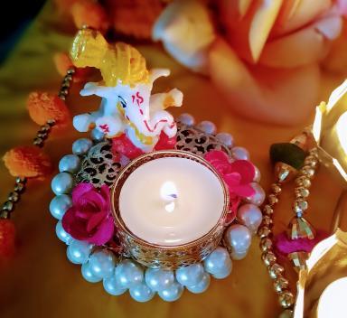 Lord Ganesha On Bangles ShowPiece Figurine l Home Decor I Ganesha on Golden Plate with a Candle Stand for Diwali Puja & Diwali Gift